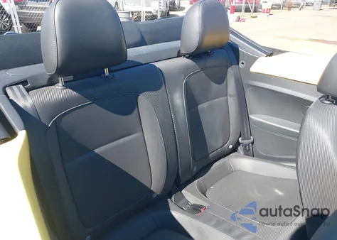 2014 Volkswagen Beetle 2.5L из США, поврежденный, VIN 3VW5P7AT2EM800612